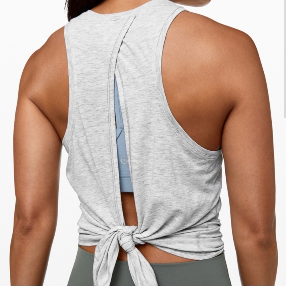 EUC Sz 2 Lululemon All Tied Up Tank in Oatmeal Heather
